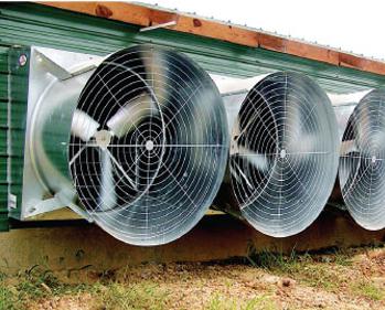 Installation af industrielt ventilationssystem 